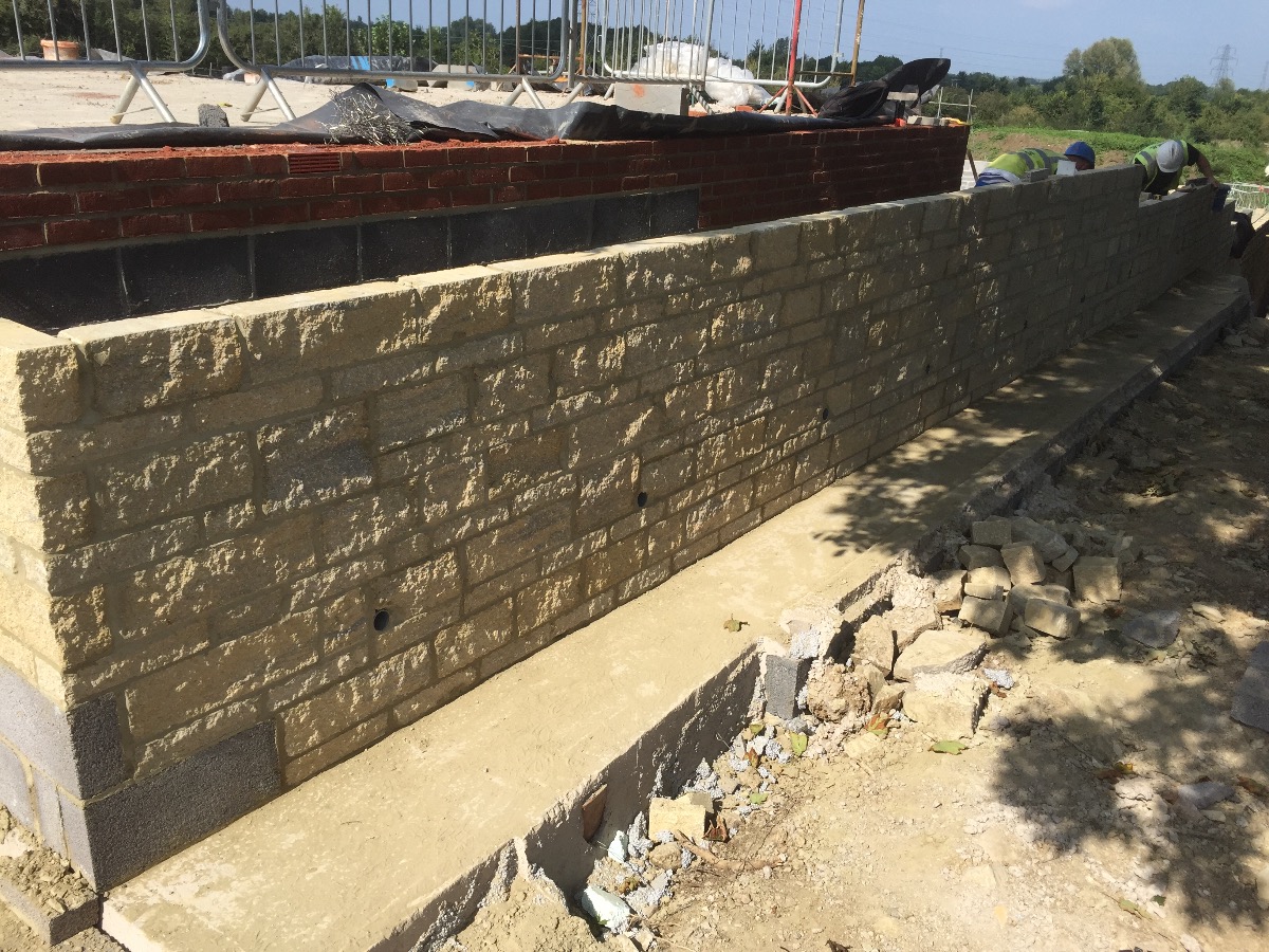 Builder: Image 31